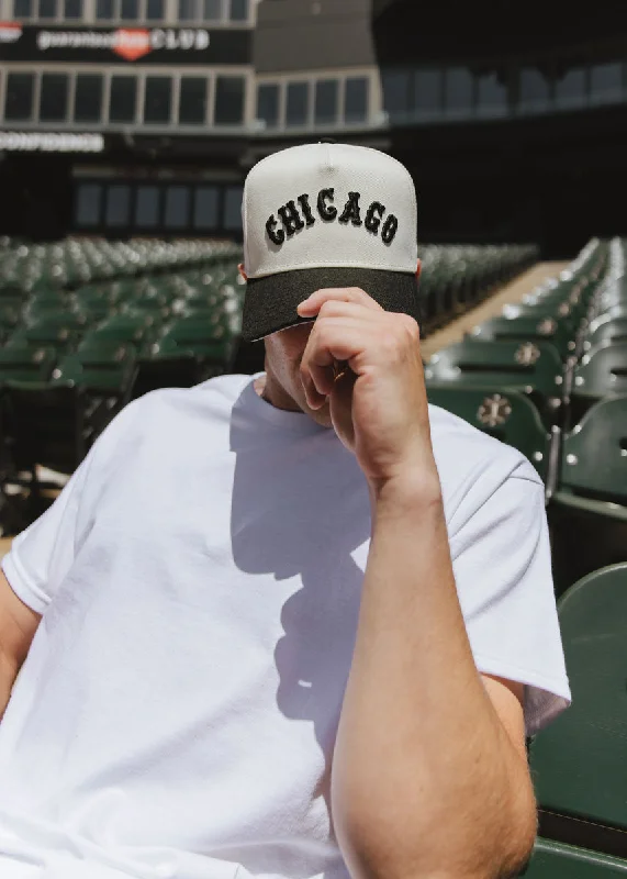 Iconic Hat-Chicago White Sox Old School Two Tone Hat